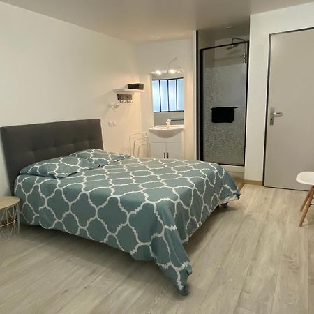 Joli T2 Dans Une Maison De Village Chateauroux-les-Alpes ภายนอก รูปภาพ